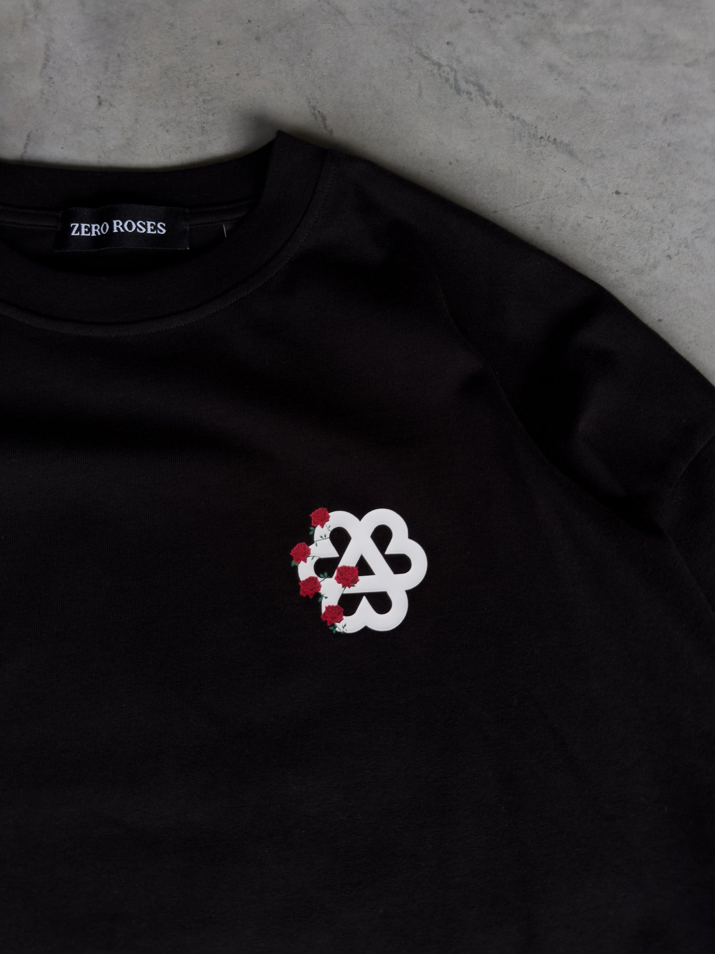 Roses T-Shirt - Black