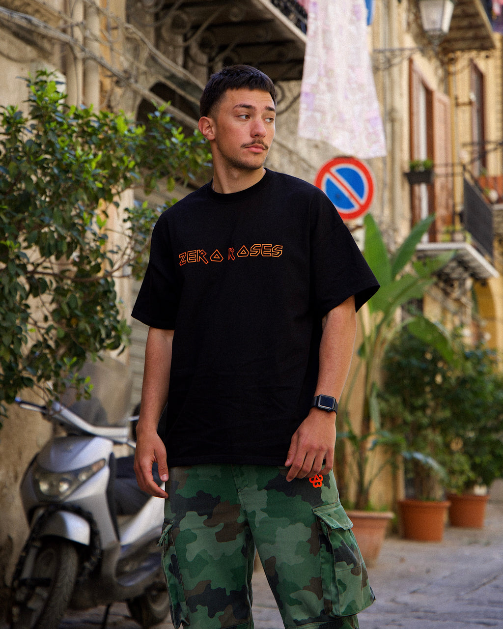 Emblem T-Shirt - Black