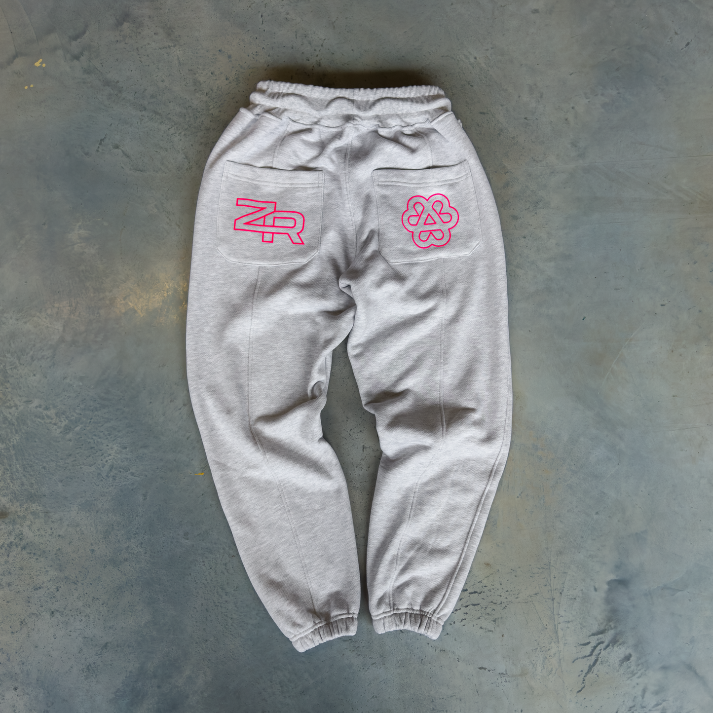 Classic Sweatpants - Light Grey