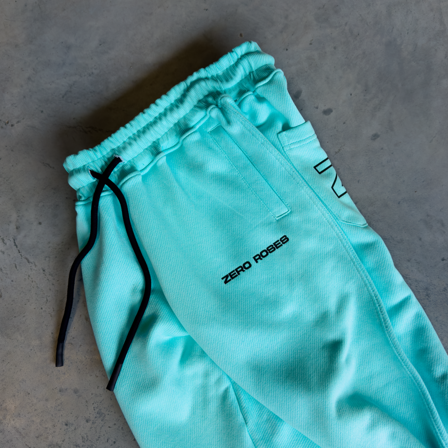 Classic Sweatpants - Ice Blue