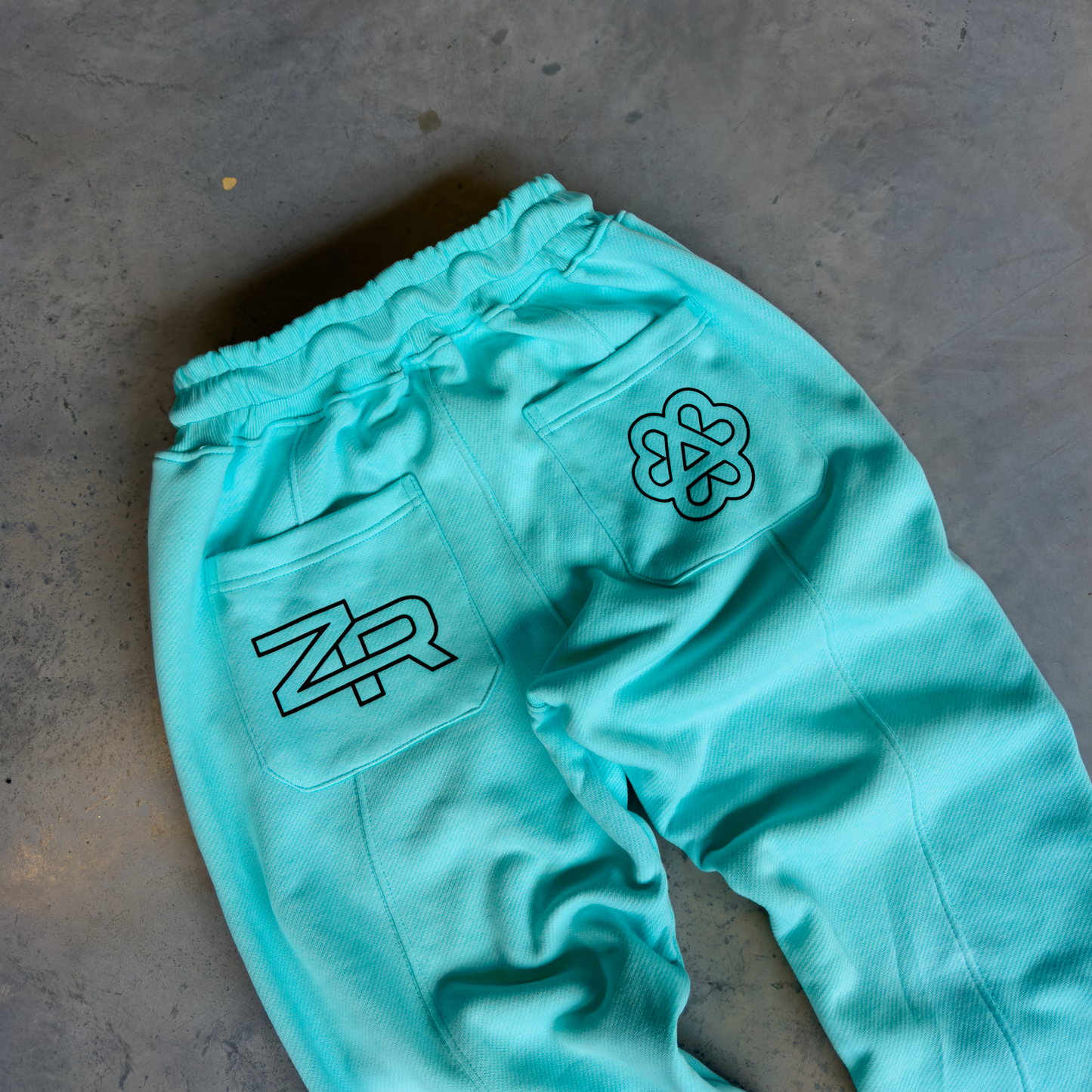 Classic Sweatpants - Ice Blue