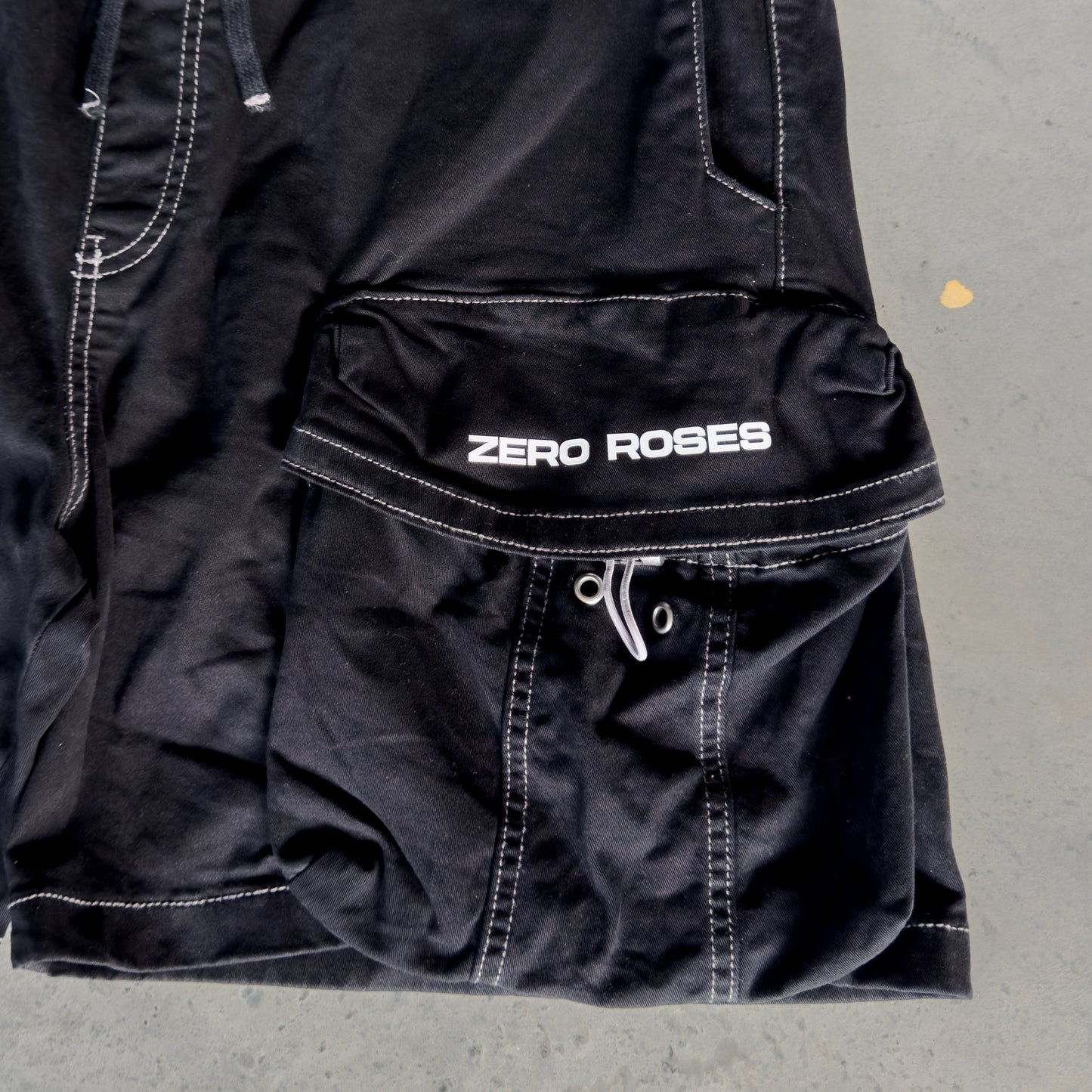 Jeans Cargo Bermuda - Black