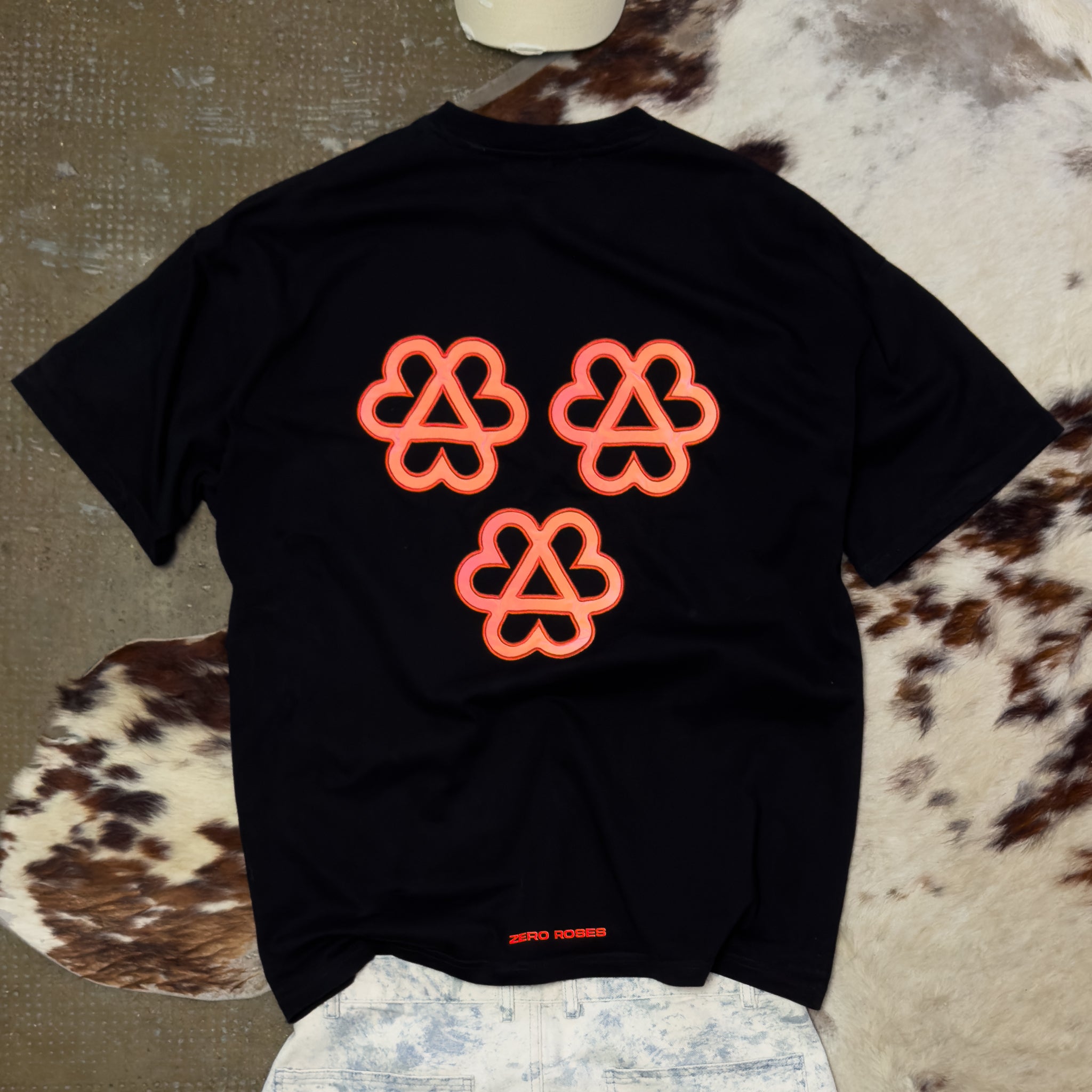 Emblem T-Shirt - Black