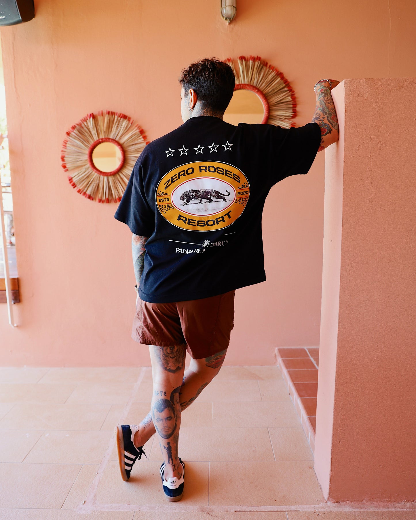 Resort T-Shirt - Black
